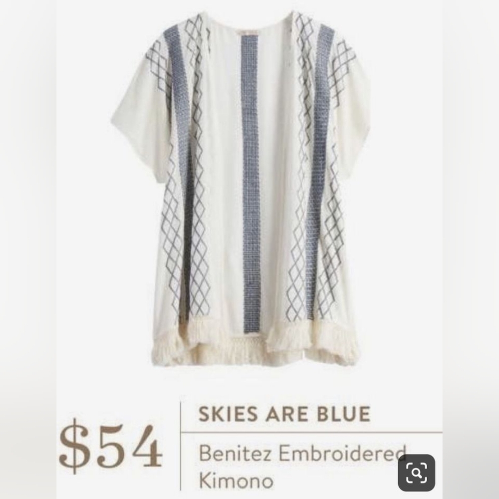 Skies Are Blue Benitez Embroidered Kimono EUC